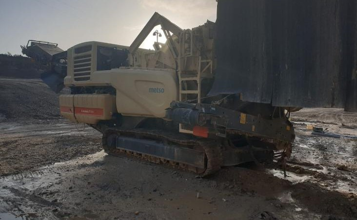 Metso LT1213 - Darbeli kırıcı: fotoğraf 4 Metso LT1213 - Darbeli kırıcı: fotoğraf 4