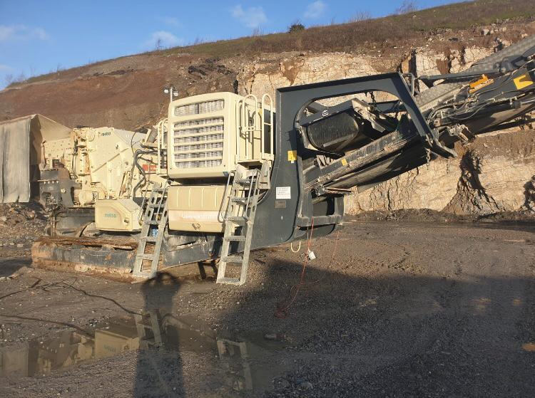 Metso LT1213 - Darbeli kırıcı: fotoğraf 1 Metso LT1213 - Darbeli kırıcı: fotoğraf 1
