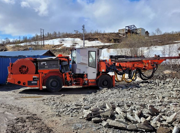 Sandvik DD420-S60C - Yatay sondaj makinesi: fotoğraf 1 Sandvik DD420-S60C - Yatay sondaj makinesi: fotoğraf 1
