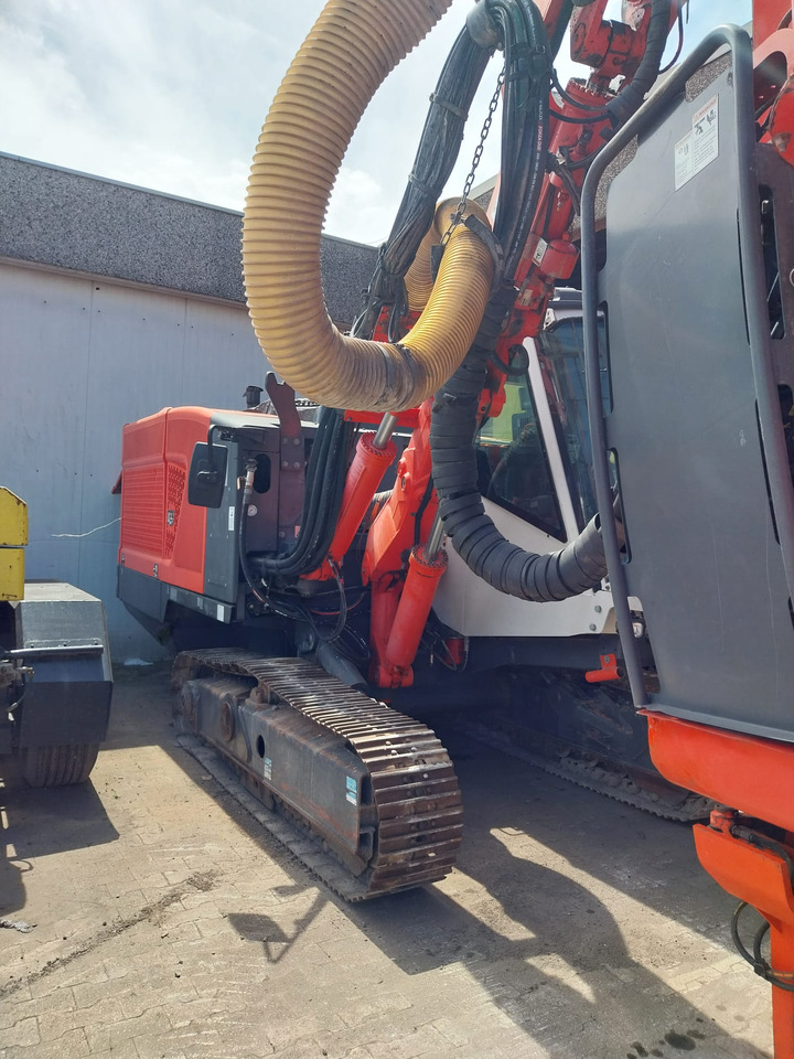 Sandvik DP1500i - Burgu makinesi: fotoğraf 4 Sandvik DP1500i - Burgu makinesi: fotoğraf 4