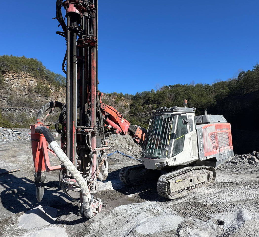 Sandvik DP1500i - Burgu makinesi: fotoğraf 2 Sandvik DP1500i - Burgu makinesi: fotoğraf 2