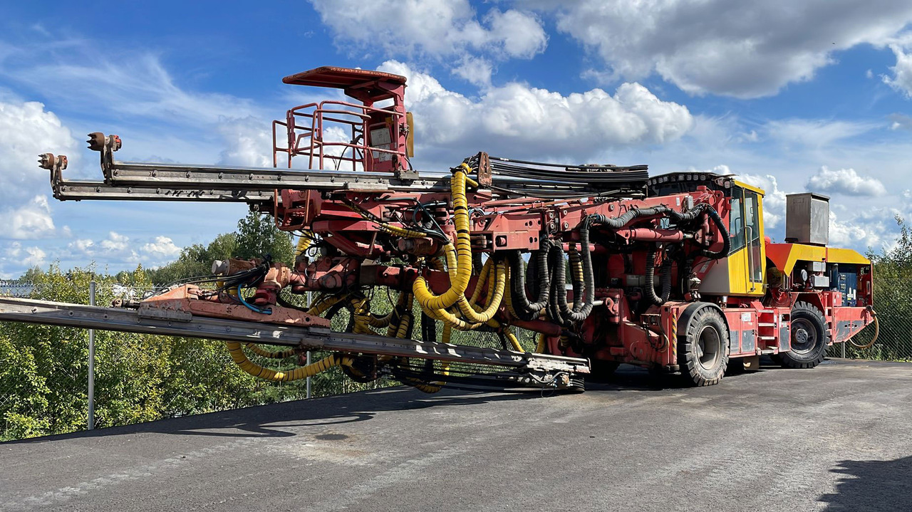 Sandvik DT1130I - Yatay sondaj makinesi: fotoğraf 1 Sandvik DT1130I - Yatay sondaj makinesi: fotoğraf 1