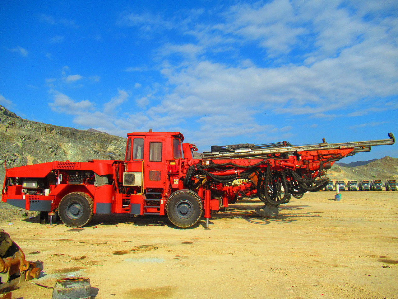 Sandvik DT820 - Madencilik makinesi: fotoğraf 2 Sandvik DT820 - Madencilik makinesi: fotoğraf 2