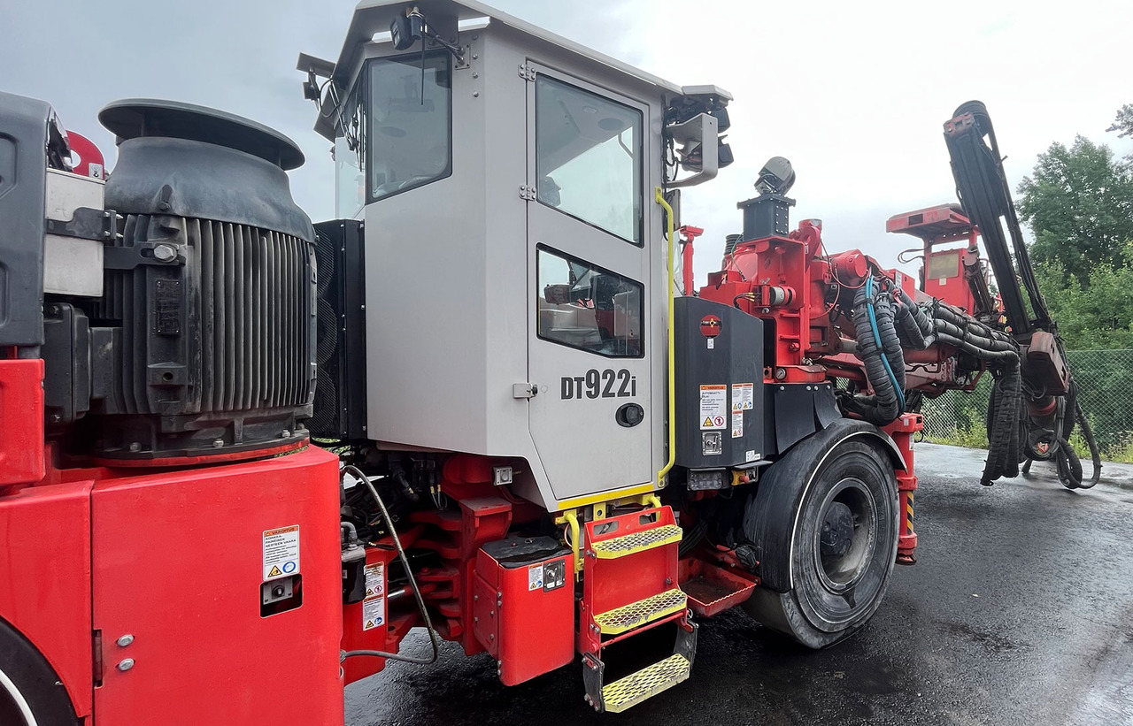 Sandvik DT922I - Yatay sondaj makinesi: fotoğraf 3 Sandvik DT922I - Yatay sondaj makinesi: fotoğraf 3