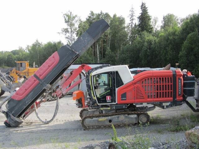 Sandvik DX800i - Burgu makinesi: fotoğraf 2 Sandvik DX800i - Burgu makinesi: fotoğraf 2