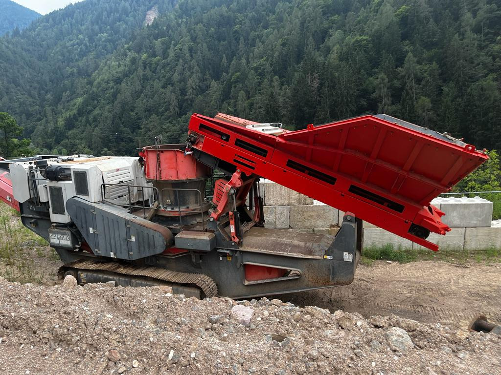 Sandvik QS331 - Konik kırıcı: fotoğraf 3 Sandvik QS331 - Konik kırıcı: fotoğraf 3