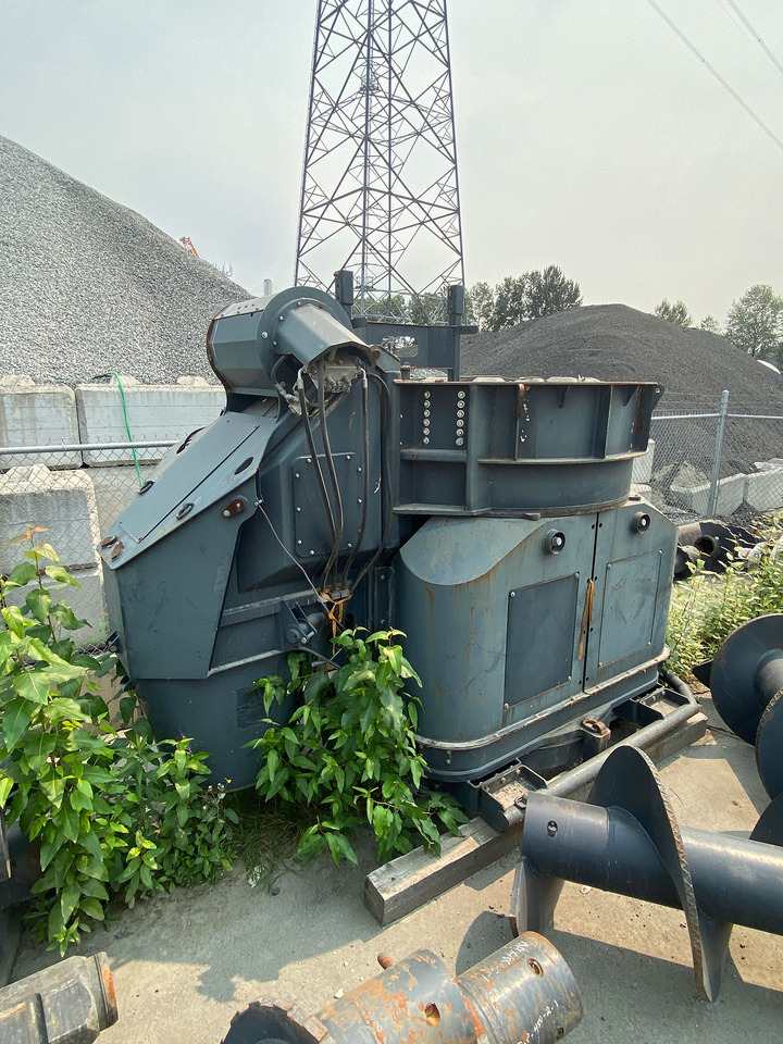 Soilmec SR-125 - Kazık çakma makinası: fotoğraf 5 Soilmec SR-125 - Kazık çakma makinası: fotoğraf 5