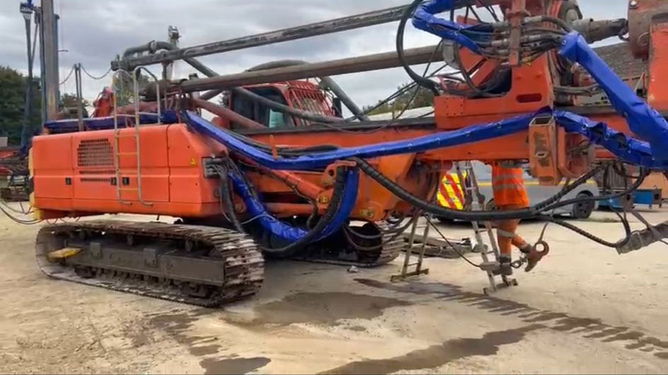 Soilmec SR-30 - Kazık çakma makinası: fotoğraf 3 Soilmec SR-30 - Kazık çakma makinası: fotoğraf 3