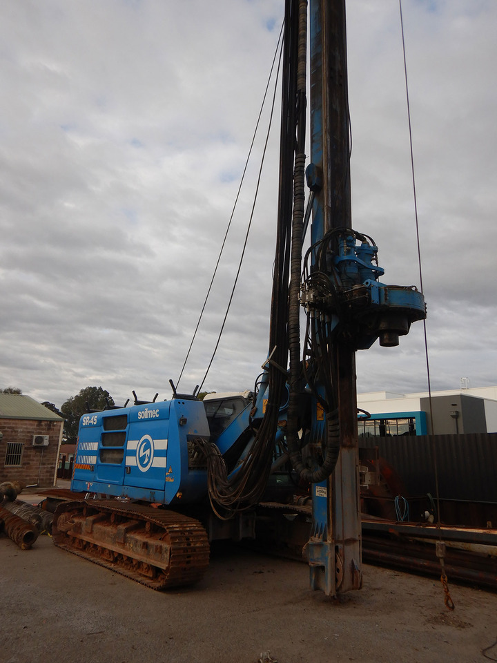 Soilmec SR-45 - Kazık çakma makinası: fotoğraf 4 Soilmec SR-45 - Kazık çakma makinası: fotoğraf 4