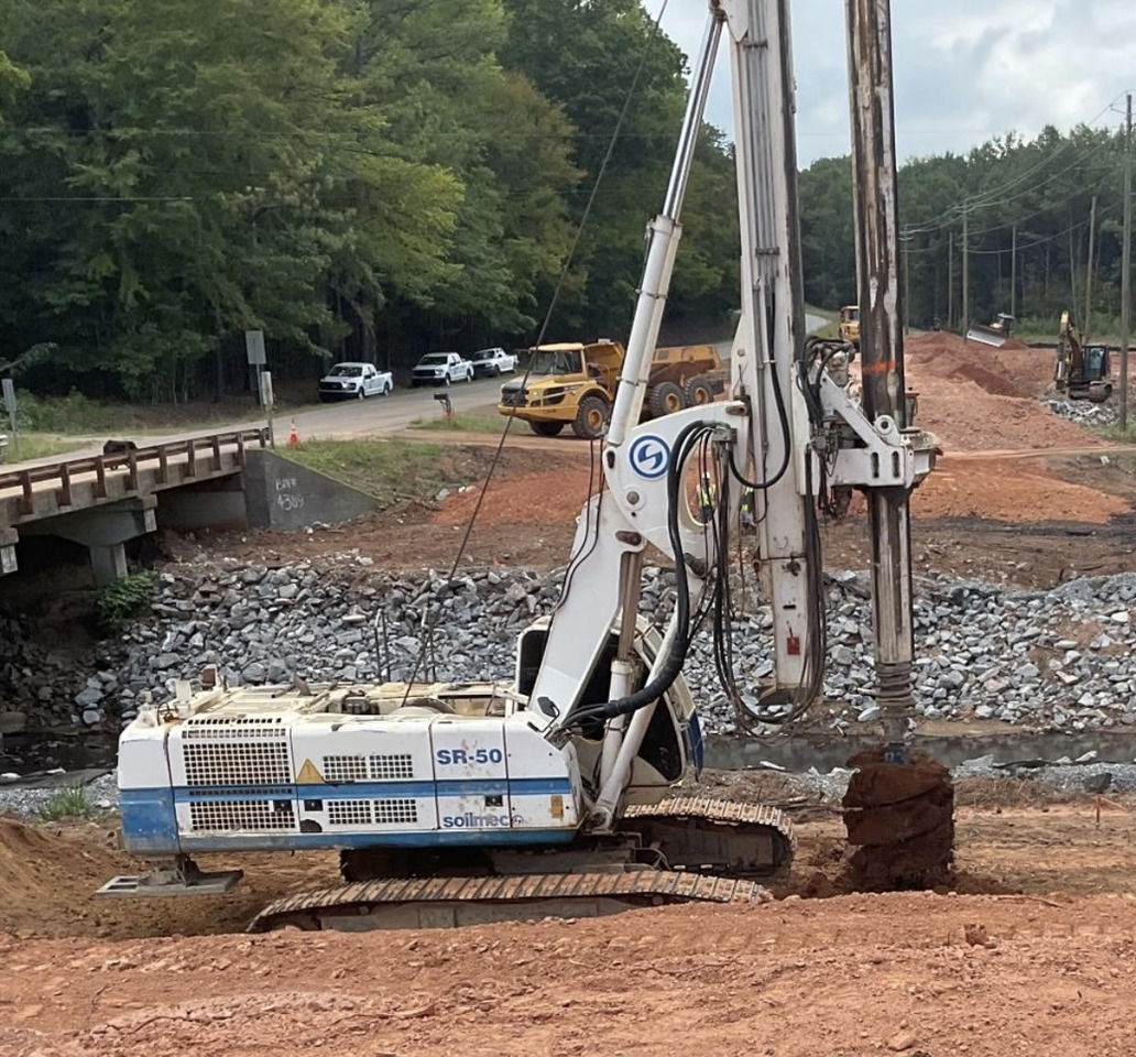 Soilmec SR-50 - Kazık çakma makinası: fotoğraf 3 Soilmec SR-50 - Kazık çakma makinası: fotoğraf 3