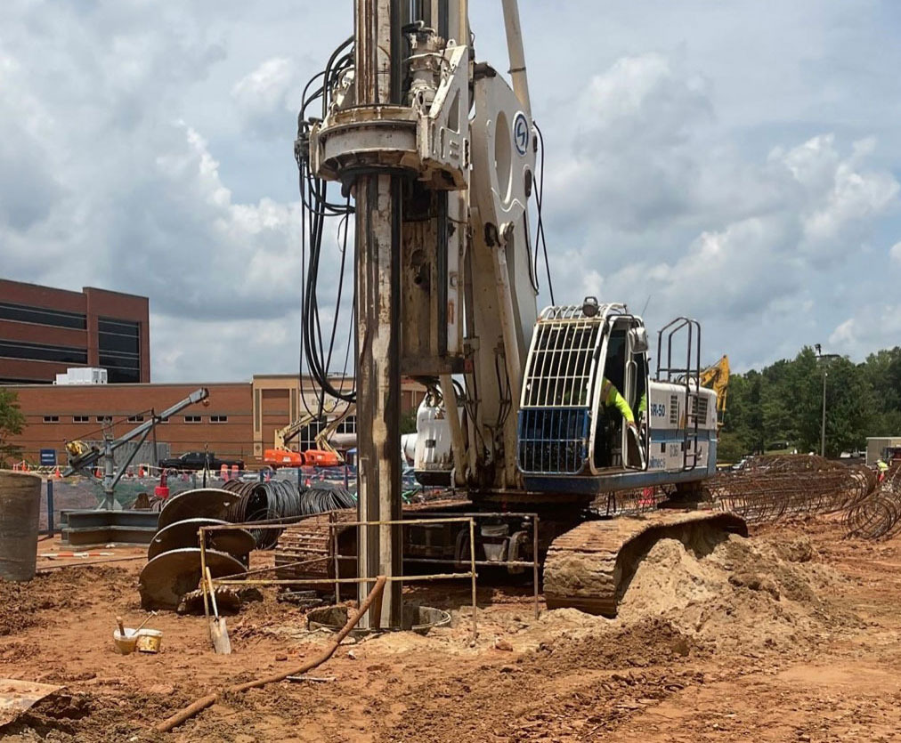 Soilmec SR-50 - Kazık çakma makinası: fotoğraf 1 Soilmec SR-50 - Kazık çakma makinası: fotoğraf 1