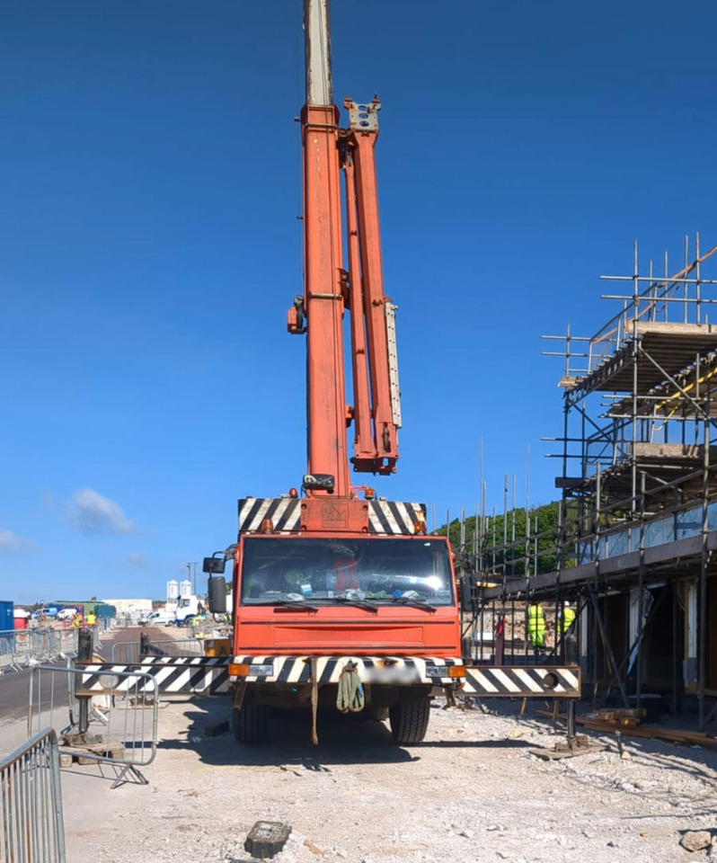 Terex PPM ATT 400-3 - Mobil vinç: fotoğraf 4 Terex PPM ATT 400-3 - Mobil vinç: fotoğraf 4