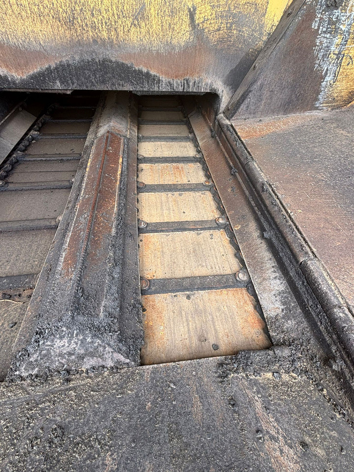 Volvo PF4410 - Asfalt serici: fotoğraf 5 Volvo PF4410 - Asfalt serici: fotoğraf 5