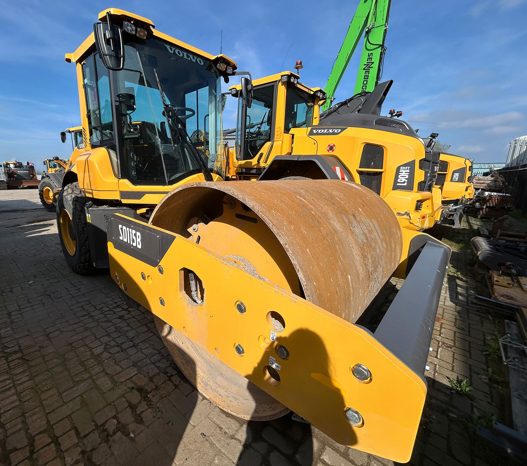 Volvo SD115B - Kompaktör: fotoğraf 2 Volvo SD115B - Kompaktör: fotoğraf 2