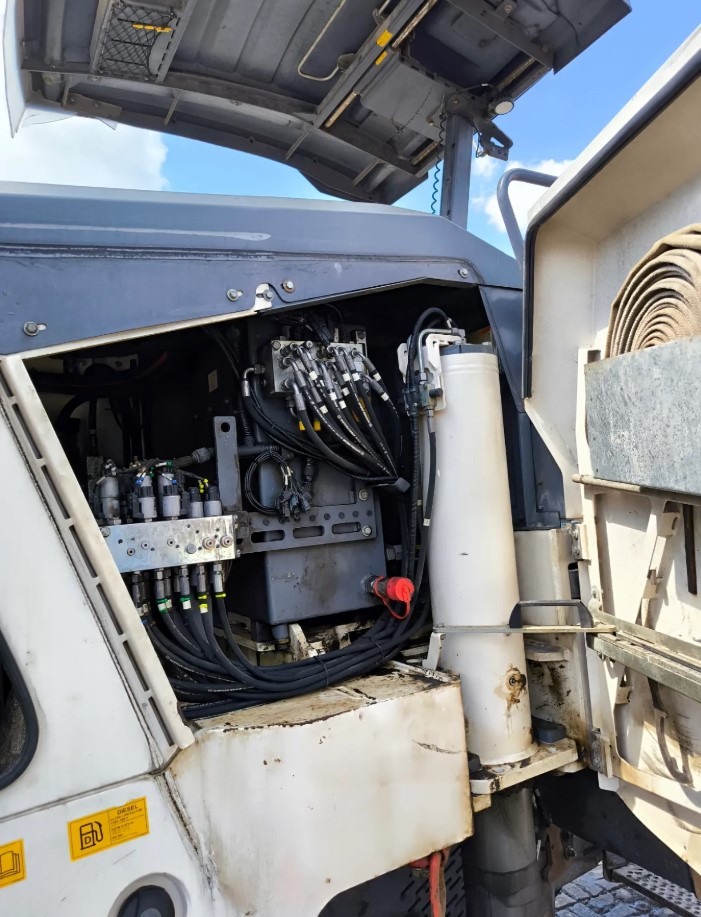 Wirtgen W 100 Ri - Asfalt freze: fotoğraf 5 Wirtgen W 100 Ri - Asfalt freze: fotoğraf 5