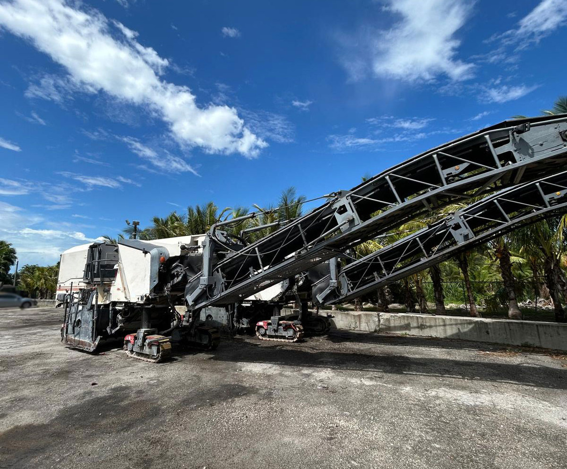 Wirtgen W 200 - Asfalt freze: fotoğraf 2 Wirtgen W 200 - Asfalt freze: fotoğraf 2