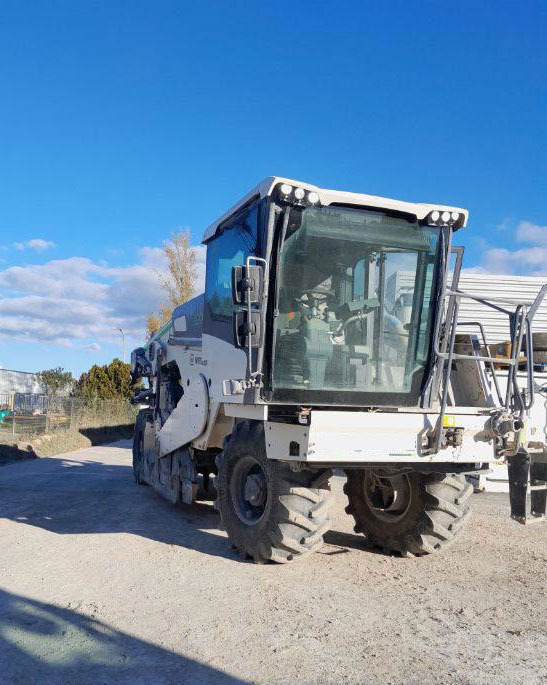 Wirtgen WR 200 I - Toprak stabilizatörü: fotoğraf 2 Wirtgen WR 200 I - Toprak stabilizatörü: fotoğraf 2