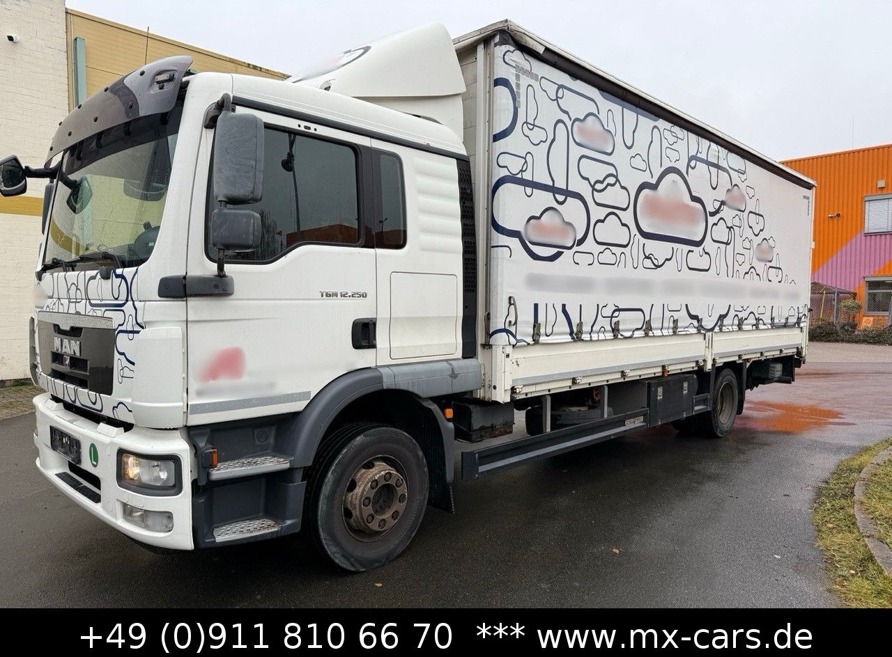 MAN TGM 12.250 Pritsche Plane LBW Schlafkabine Autom - Tenteli kamyon: fotoğraf 1 MAN TGM 12.250 Pritsche Plane LBW Schlafkabine Autom - Tenteli kamyon: fotoğraf 1