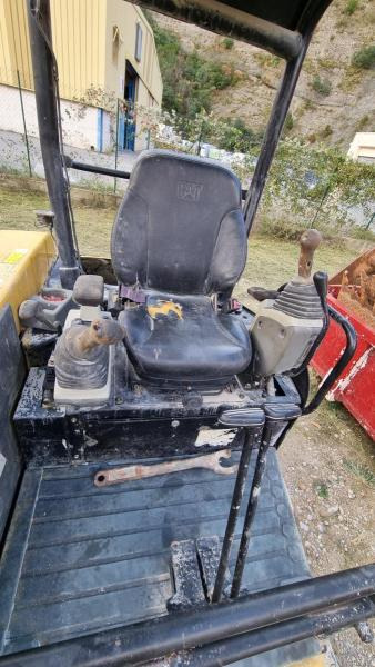 CATERPILLAR 305ECR - Mini ekskavatör: fotoğraf 5 CATERPILLAR 305ECR - Mini ekskavatör: fotoğraf 5