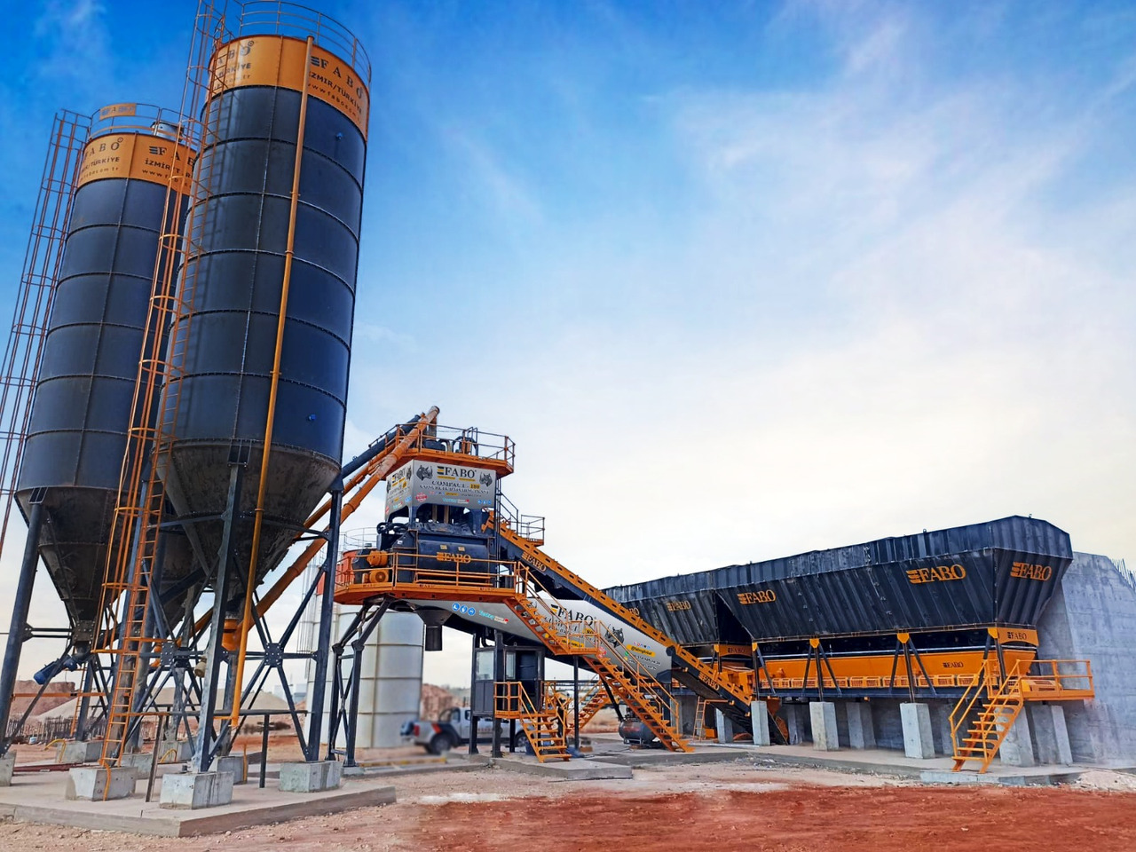 FABO COMPACT-180 CONCRETE PLANT | CONVEYOR TYPE - Beton santrali: fotoğraf 1 FABO COMPACT-180 CONCRETE PLANT | CONVEYOR TYPE - Beton santrali: fotoğraf 1