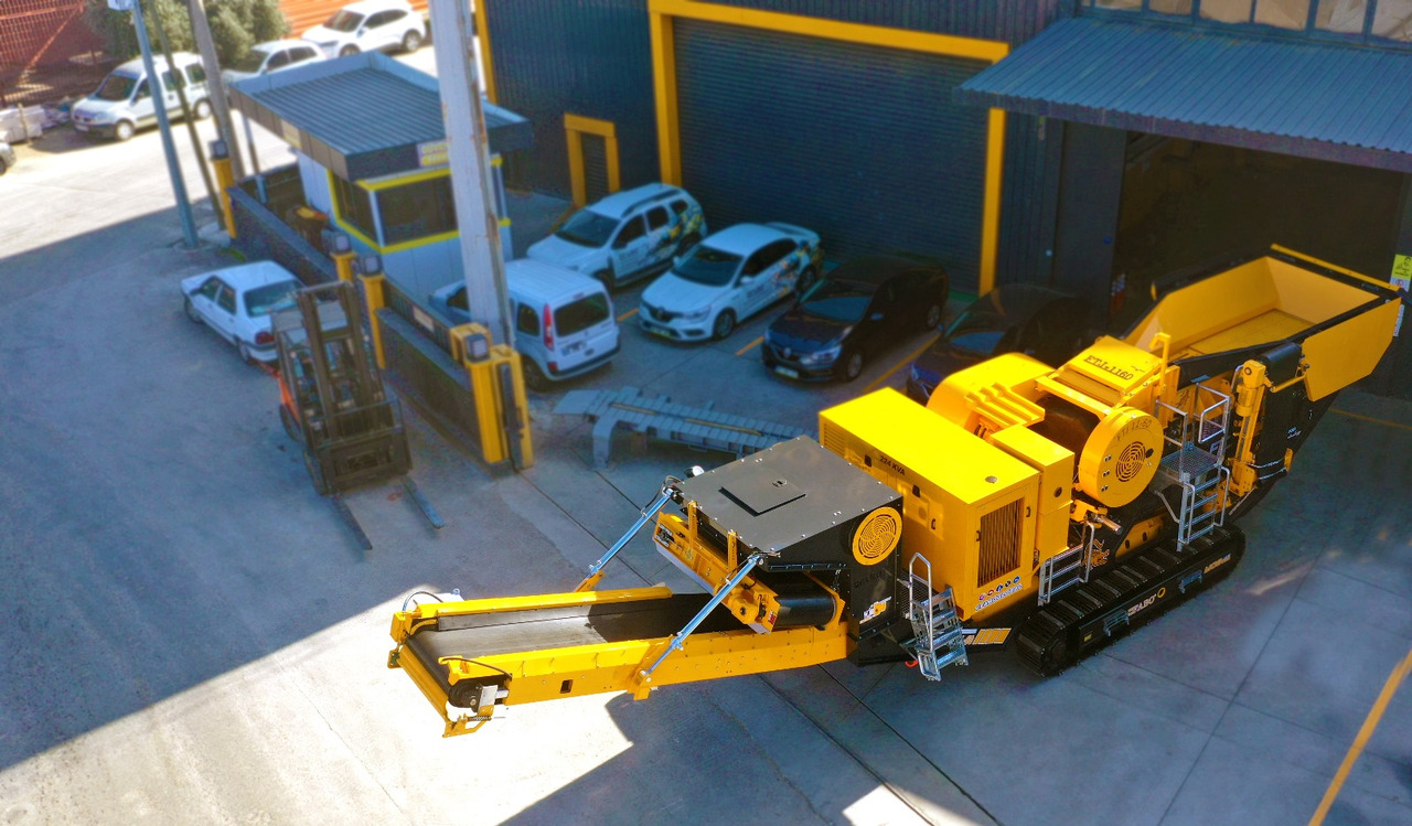 FABO Mobile crusher - Mobil konkasör tesisi: fotoğraf 4 FABO Mobile crusher - Mobil konkasör tesisi: fotoğraf 4