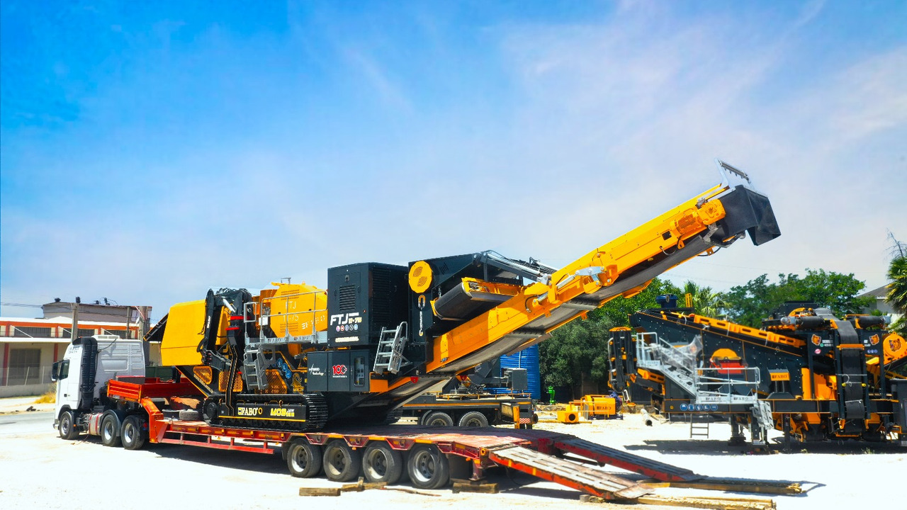 FABO Mobile crusher - Mobil konkasör tesisi: fotoğraf 2 FABO Mobile crusher - Mobil konkasör tesisi: fotoğraf 2