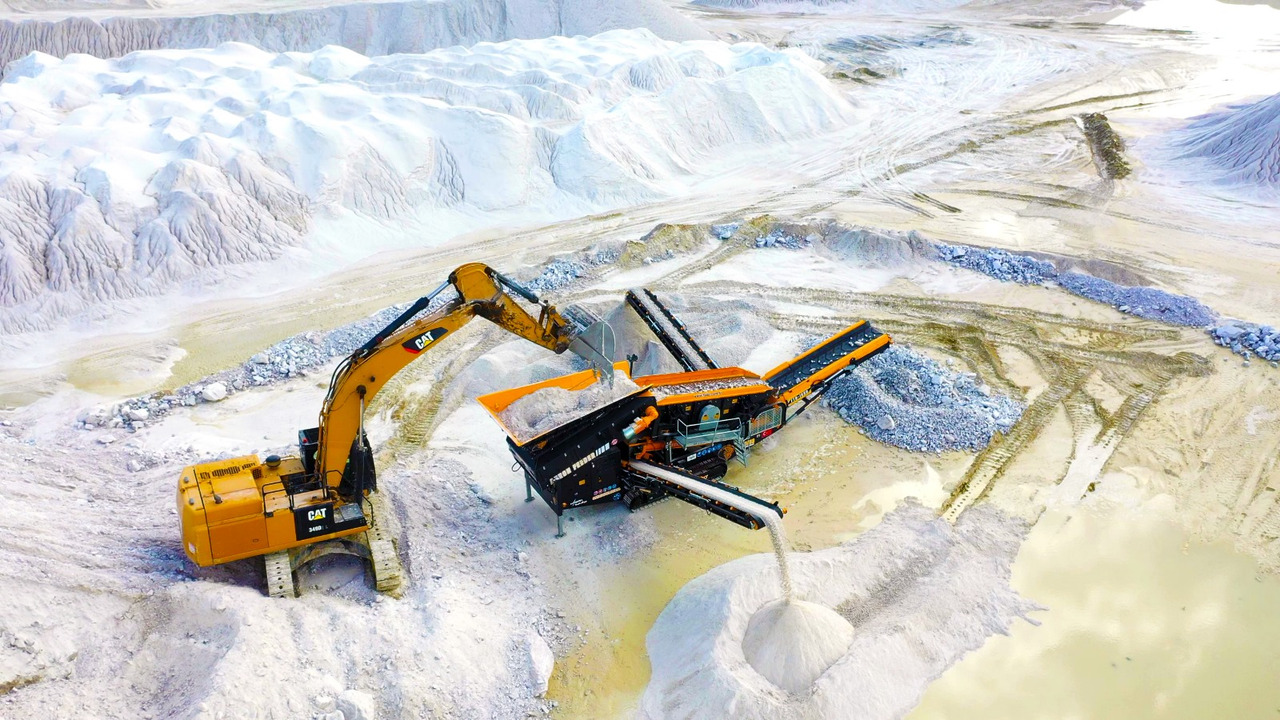 FABO Mobile crusher - Mobil konkasör tesisi: fotoğraf 5 FABO Mobile crusher - Mobil konkasör tesisi: fotoğraf 5