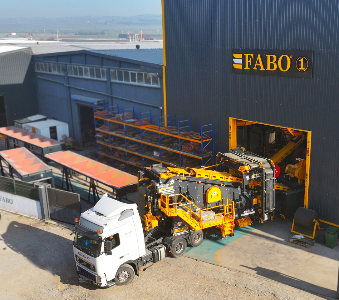 FABO Mobile crusher - Mobil konkasör tesisi: fotoğraf 4 FABO Mobile crusher - Mobil konkasör tesisi: fotoğraf 4