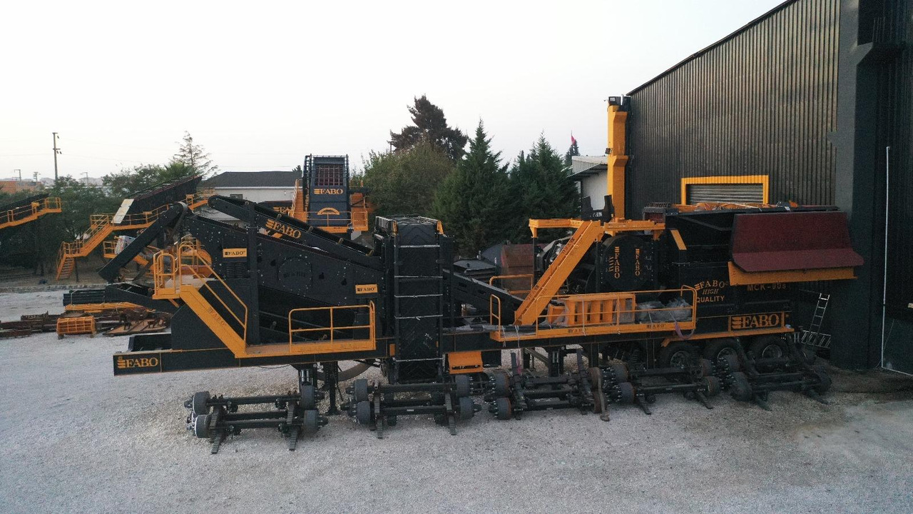 FABO mobile jaw crusher - Çeneli kırıcı: fotoğraf 2 FABO mobile jaw crusher - Çeneli kırıcı: fotoğraf 2
