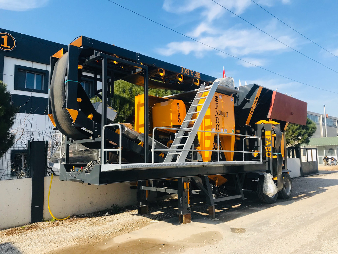 FABO mobile jaw crusher - Çeneli kırıcı: fotoğraf 2 FABO mobile jaw crusher - Çeneli kırıcı: fotoğraf 2