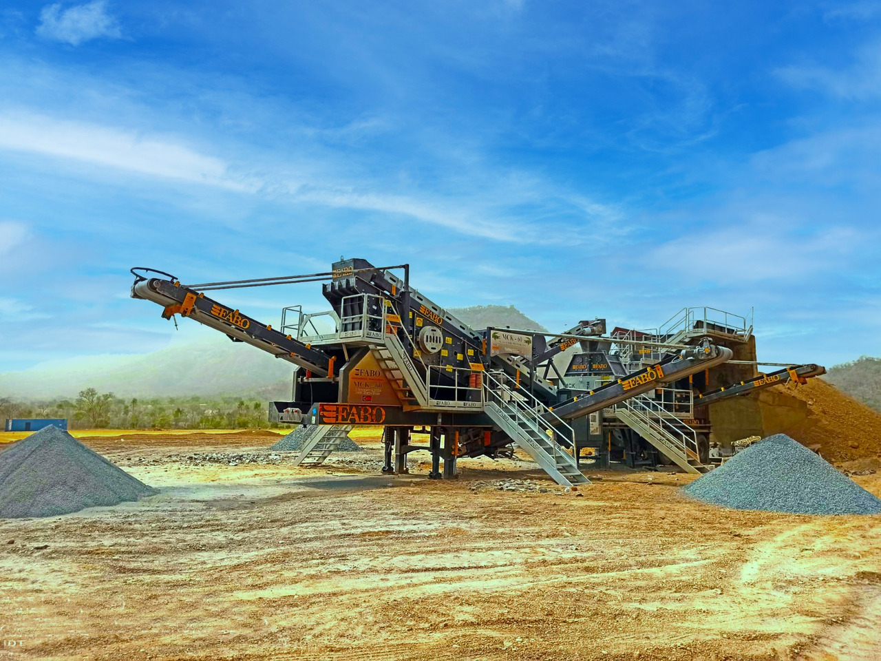 FABO mobile jaw crusher - Çeneli kırıcı: fotoğraf 3 FABO mobile jaw crusher - Çeneli kırıcı: fotoğraf 3