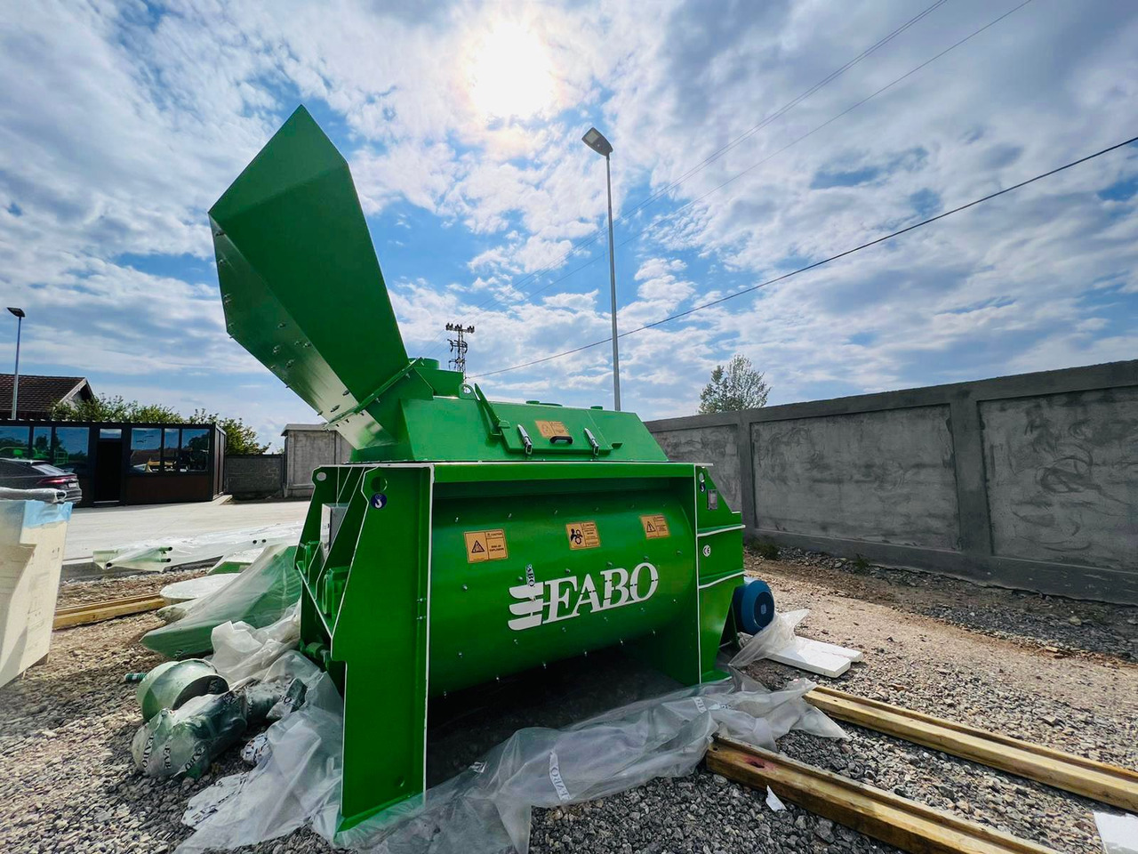 FABO twin shaft mixer - Beton mikseri: fotoğraf 2 FABO twin shaft mixer - Beton mikseri: fotoğraf 2