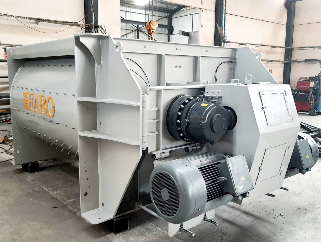 FABO twin shaft mixer - Beton mikseri: fotoğraf 5 FABO twin shaft mixer - Beton mikseri: fotoğraf 5