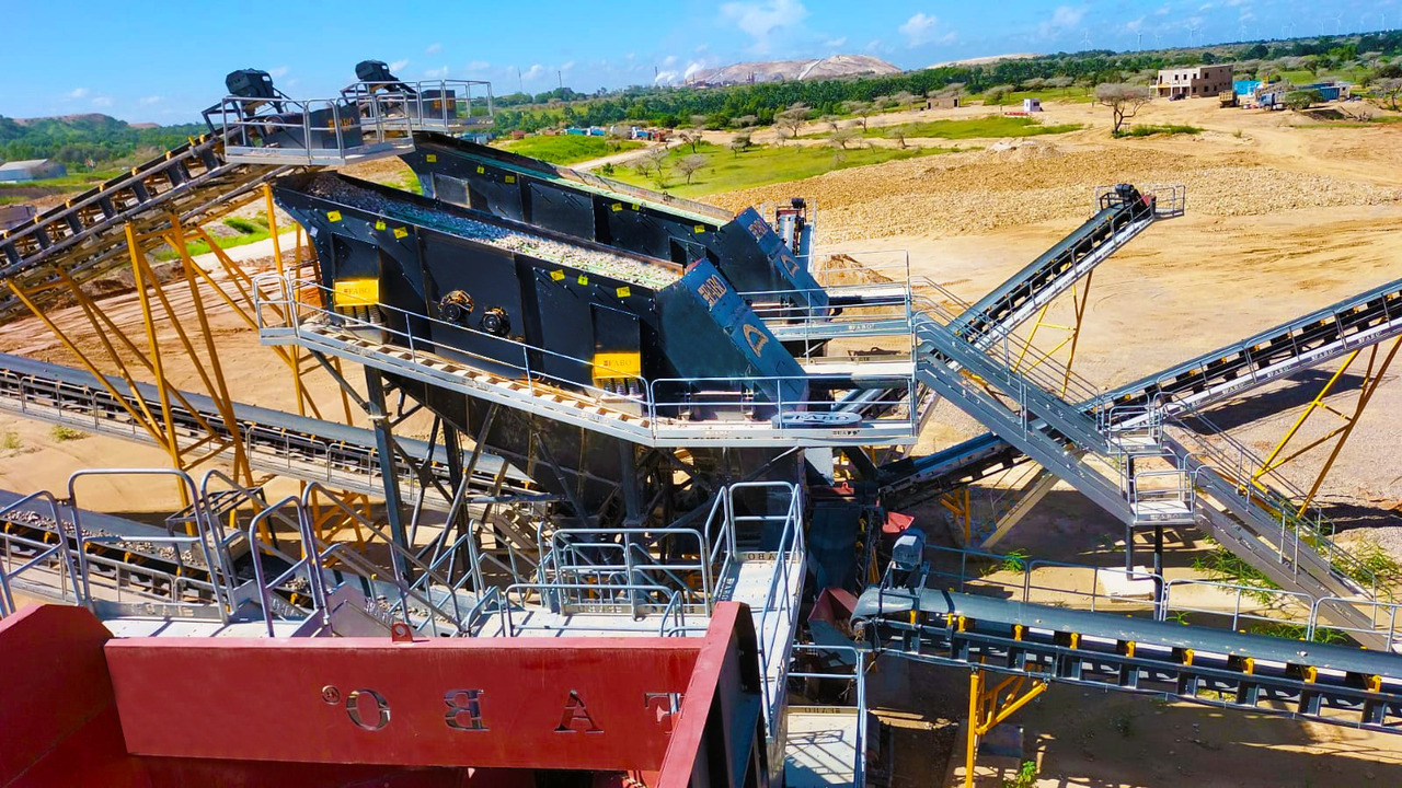 FABO vibrating screen - Elek: fotoğraf 4 FABO vibrating screen - Elek: fotoğraf 4