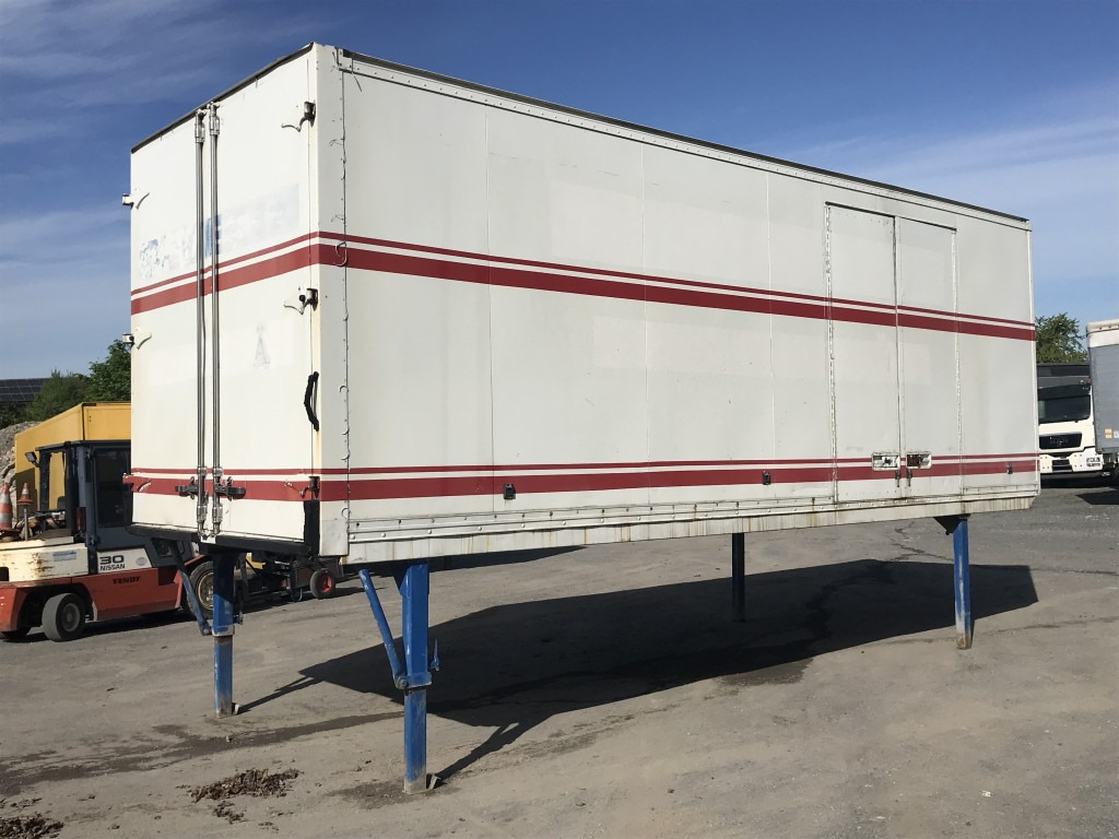 ACKERMANN-FRUEHAUF AWL - KOFFER AWL-Koffer mit Seitentür 7 m - Kapalı kasa: fotoğraf 1 ACKERMANN-FRUEHAUF AWL - KOFFER AWL-Koffer mit Seitentür 7 m - Kapalı kasa: fotoğraf 1