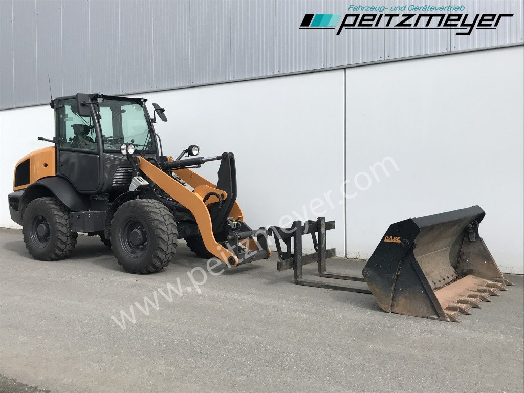CASE Radlader 321 F 4 in 1 Schaufel + Palettengabel - Tekerlekli yükleyici: fotoğraf 2 CASE Radlader 321 F 4 in 1 Schaufel + Palettengabel - Tekerlekli yükleyici: fotoğraf 2