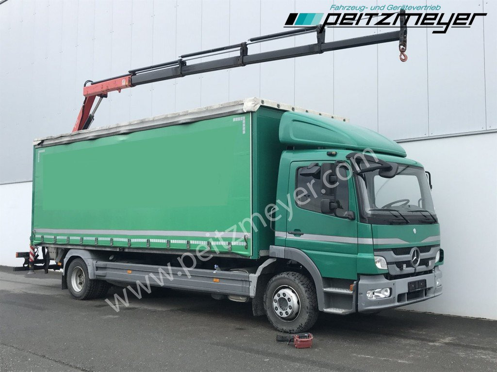 MERCEDES-BENZ Atego 1224 L Pritsche m. Heckkran Funk 4 x hydraulisch - Tenteli kamyon, Vinçli kamyon: fotoğraf 2 MERCEDES-BENZ Atego 1224 L Pritsche m. Heckkran Funk 4 x hydraulisch - Tenteli kamyon, Vinçli kamyon: fotoğraf 2