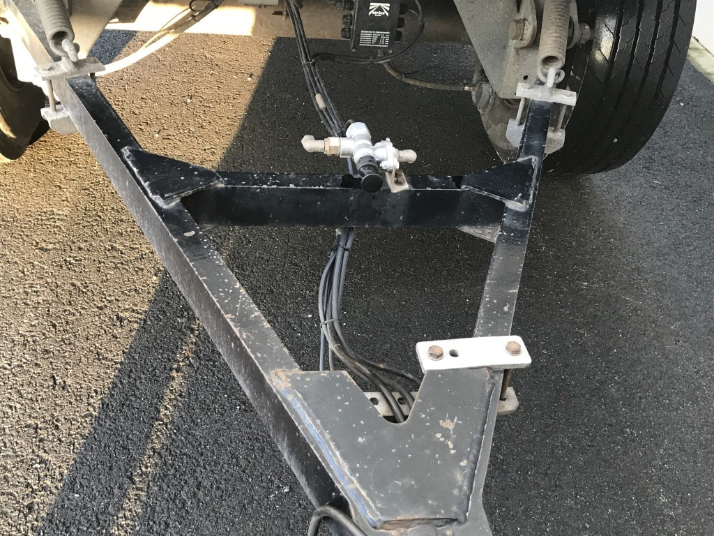 ROHR Koffer-Anhänger mit LBW 18 t/ 7,33 m innen/ LBW 2 t. BÄR - Kapalı karoser römork: fotoğraf 5 ROHR Koffer-Anhänger mit LBW 18 t/ 7,33 m innen/ LBW 2 t. BÄR - Kapalı karoser römork: fotoğraf 5