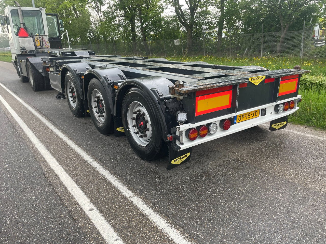 Broshuis Mfcc 20-30-40-45 FT HC / Disc brakes / Lifting axle / led /tuf 4-2026 - Konteynır taşıyıcı/ Yedek karoser dorse: fotoğraf 2 Broshuis Mfcc 20-30-40-45 FT HC / Disc brakes / Lifting axle / led /tuf 4-2026 - Konteynır taşıyıcı/ Yedek karoser dorse: fotoğraf 2