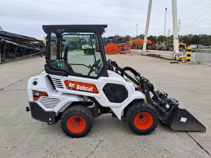 Bobcat L28 - Tekerlekli yükleyici: fotoğraf 5 Bobcat L28 - Tekerlekli yükleyici: fotoğraf 5