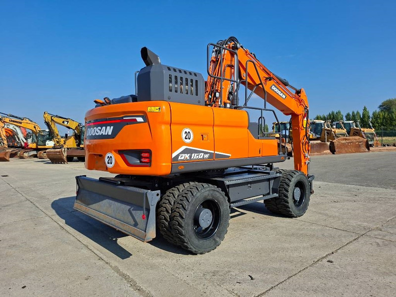 Doosan DX 160 W-7 (EX Demo) - Tekerlekli ekskavatör: fotoğraf 4 Doosan DX 160 W-7 (EX Demo) - Tekerlekli ekskavatör: fotoğraf 4