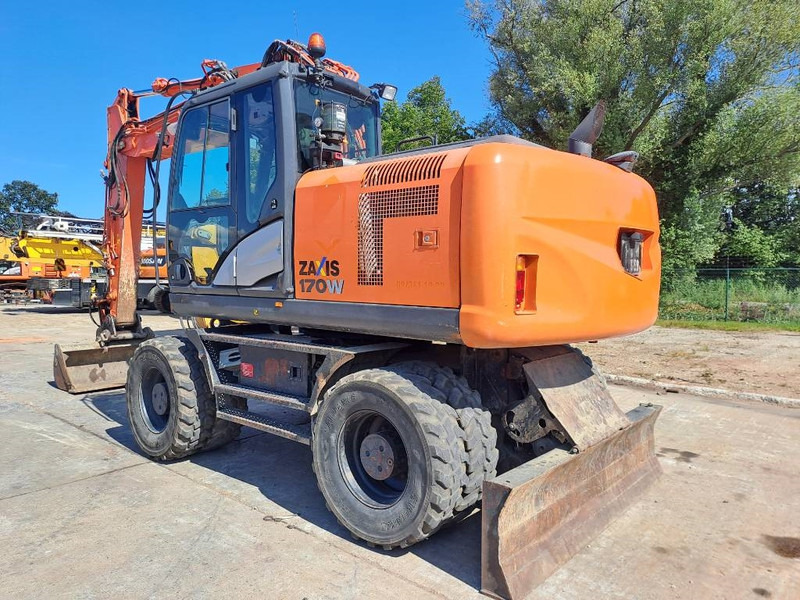 Hitachi ZX 170 W-5 B - Tekerlekli ekskavatör: fotoğraf 2 Hitachi ZX 170 W-5 B - Tekerlekli ekskavatör: fotoğraf 2