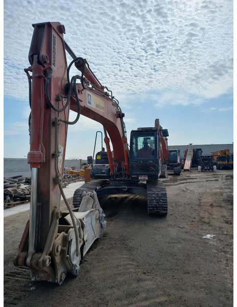 Hitachi ZX220LC (Abu Dhabi) - Paletli ekskavatör: fotoğraf 5 Hitachi ZX220LC (Abu Dhabi) - Paletli ekskavatör: fotoğraf 5