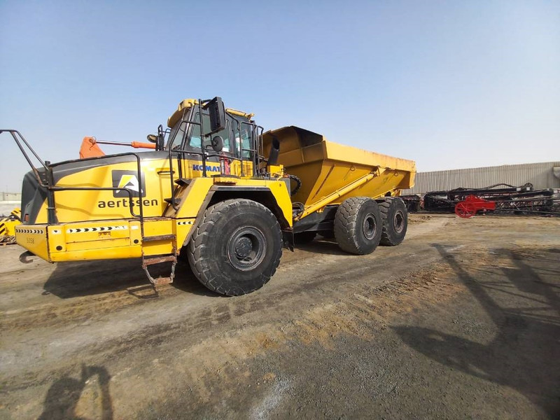 Komatsu HM400-3R (4 pcs available in Abu Dhabi) - Belden kırma kaya kamyonu: fotoğraf 3 Komatsu HM400-3R (4 pcs available in Abu Dhabi) - Belden kırma kaya kamyonu: fotoğraf 3