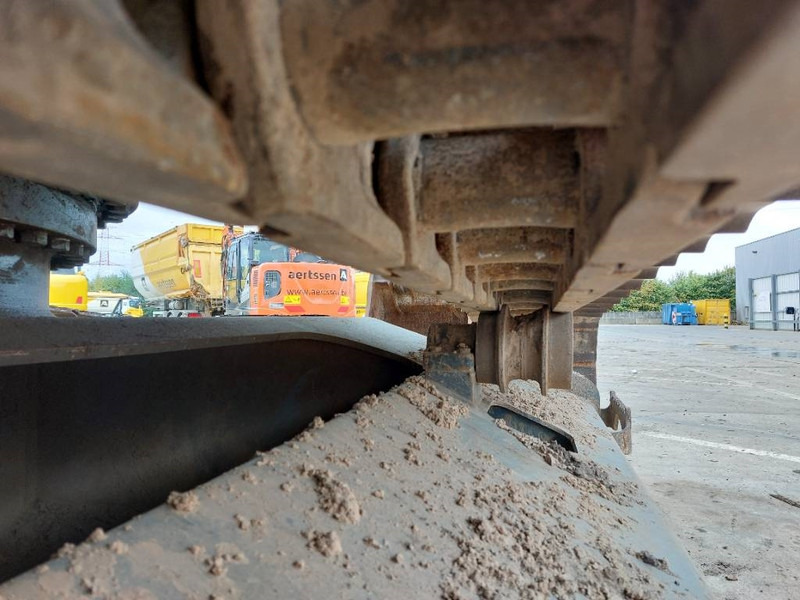 Paletli ekskavatör Liebherr R936LC: fotoğraf 12 Paletli ekskavatör Liebherr R936LC: fotoğraf 12