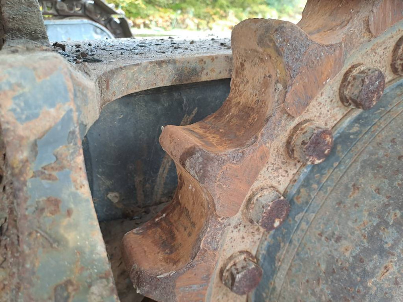 Paletli ekskavatör Volvo ECR 235 E: fotoğraf 17