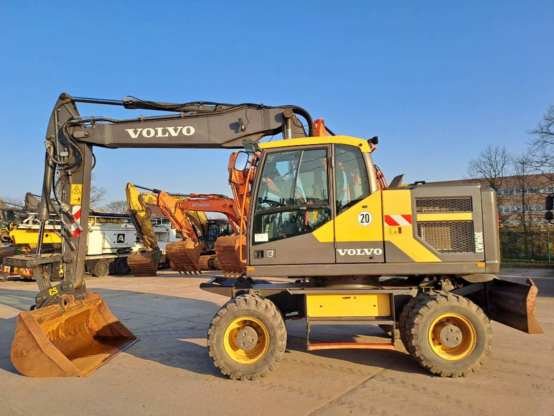 Volvo EW 160 E - Tekerlekli ekskavatör: fotoğraf 1 Volvo EW 160 E - Tekerlekli ekskavatör: fotoğraf 1