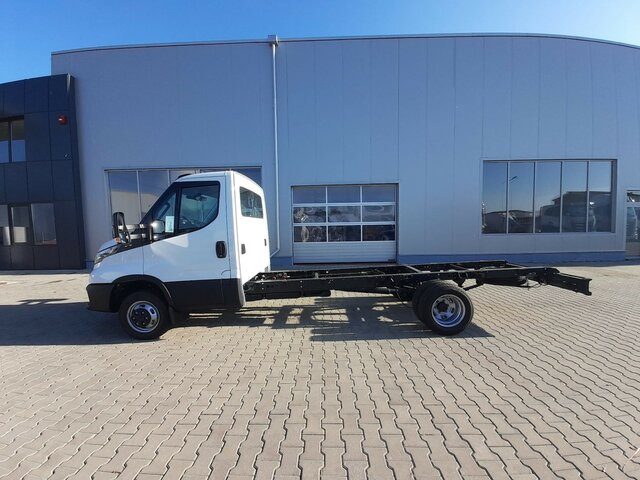 IVECO Daily 35C16H3.0 COMFORT & CONSTRUCTION PACK... - Şasi kamyon, Kamyonet: fotoğraf 2 IVECO Daily 35C16H3.0 COMFORT & CONSTRUCTION PACK... - Şasi kamyon, Kamyonet: fotoğraf 2