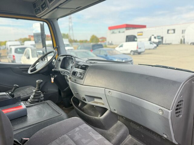 MERCEDES-BENZ Atego 1022 L Pritsche / Klima / Tachograph... - Çekici kamyonu: fotoğraf 4 MERCEDES-BENZ Atego 1022 L Pritsche / Klima / Tachograph... - Çekici kamyonu: fotoğraf 4