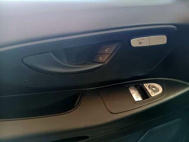 MERCEDES-BENZ Vito Kasten eVito 112 KA/FWD PARK+CLIMA... - Küçük panelvan, Elektrikli kamyonet: fotoğraf 4 MERCEDES-BENZ Vito Kasten eVito 112 KA/FWD PARK+CLIMA... - Küçük panelvan, Elektrikli kamyonet: fotoğraf 4